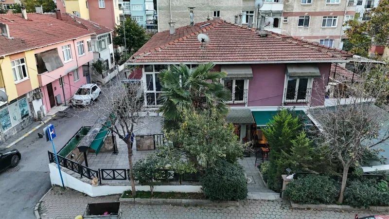 Bostancı Merkezde Yatırımlık Komple Satılık Bina